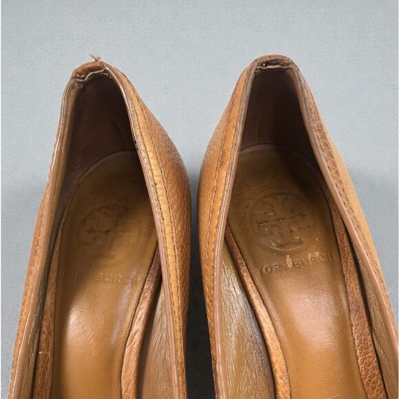 TORY BURCH Carnell Peep Toe Pebble Leather Wedge Pumps Sz 7M Brown Elegant Party - Picture 5 of 11